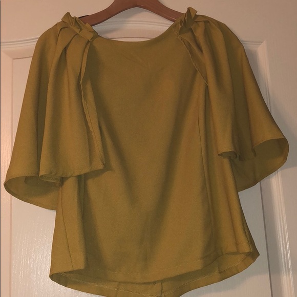 Mustard top - Picture 1 of 3